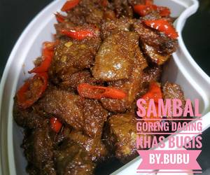 Fresh, Menyajikan Sambal goreng daging khas Bugis makassar by.bubu Lezat Mantap