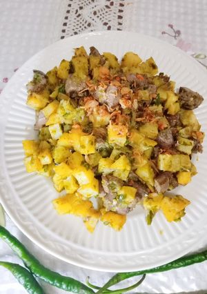 Foto resep Balado Kentang dan Hati Masak Cabe Ijo