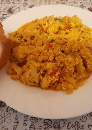 Lecsó tojással,bazsalikommal 🫑🍅🧅🌶🍺 recept fotója