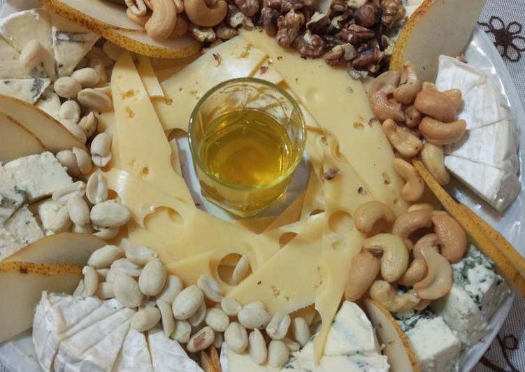 Сырная тарелка