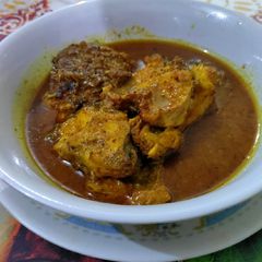 A picture of Machha Besara.