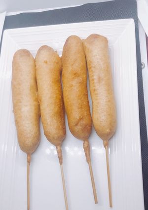 A picture of Corn dogs.