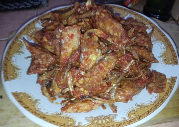 Balado tempe dan ikan teri