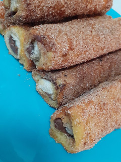 Una foto de Rollitos de Nutella😋