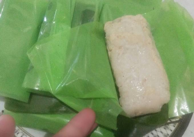 Lemper Isi Ayam