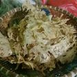 Gorengan/peyek kacang daun jeruk