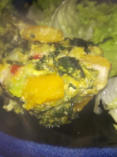 Una foto de Muffins de espinaca y calabacín