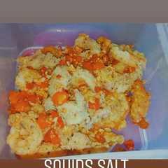 รูปของ Black paper fried squids salt