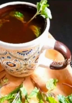 मिंट लेमन टी (mint lemon tea recipe in Hindi) रेसिपी मुख्य फोटो