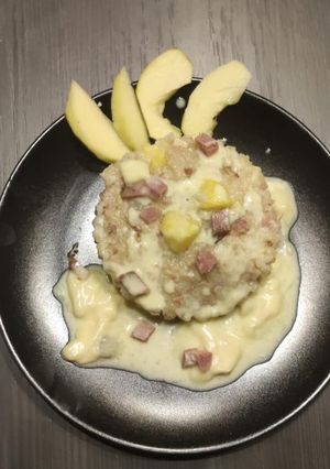 Une photo de Risotto pommes andouille camembert