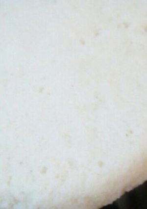 A picture of Ugali na maziwa.