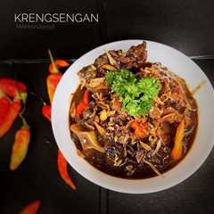 A picture of Krengsengan buntut sapi.