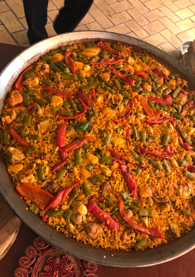 Una foto de Paella “Valenciana”
