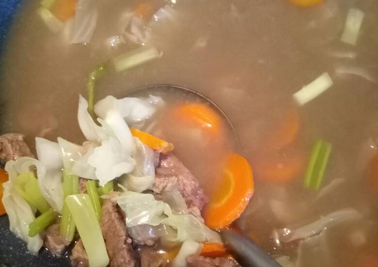Sup daging sapi