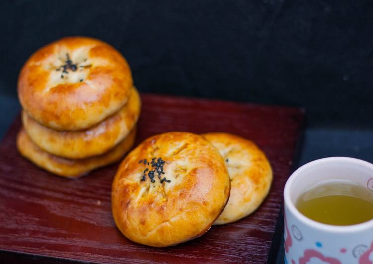 Japanische Kürbisbrötchen mit Füllung - so geht's