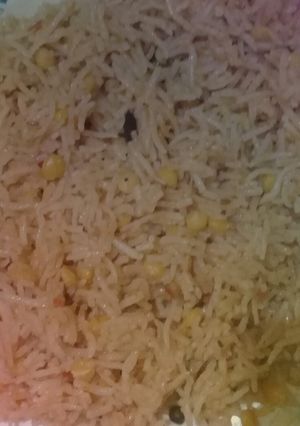 A picture of Bengal gram pulao.