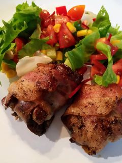 Baconbe tekert csirkemáj recept fotója