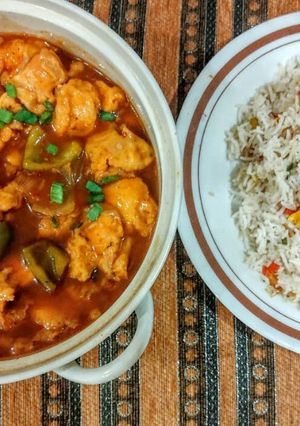 A picture of Sweet and Sour Chicken.