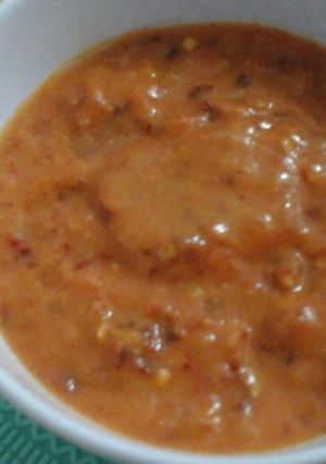 A picture of Momo chutney.