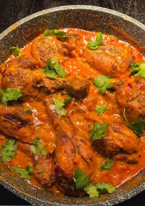 A picture of Azzaunty's Chicken Sauce.