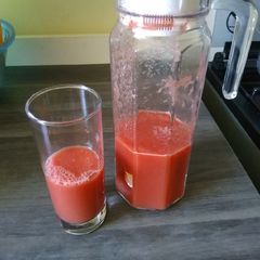 A picture of Refreshing water melon juice.