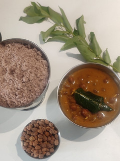 கேரளா புட்டு கடலை கறி (kerala Puttu kadalai curry recipe in tamil) செய்முறை முக்கிய புகைப்படம்