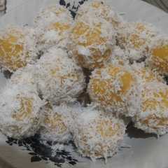 Klepon ubi রেসিপির প্রধান ছবি
