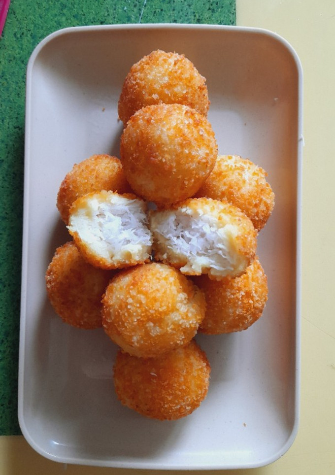 Foto resep Bola ubi isi kelapa