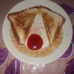 A picture of Maggi Sandwich.