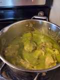 Piernitas de pollo en salsa verde