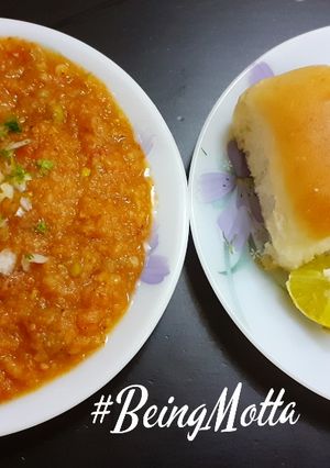 A picture of Pav Bhaji.