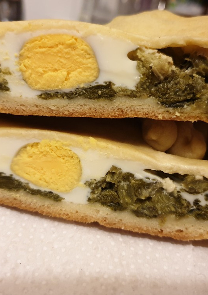 Una foto de Pascualina masa y relleno casero