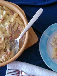 Foto principal de Macarrones con queso y bacon
