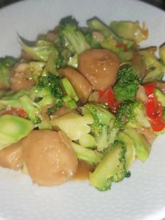 Foto resep Tumis Brokoli Baso