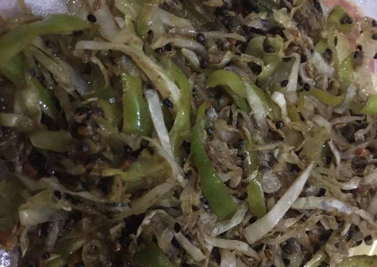 Cabbage & green chilli pickle