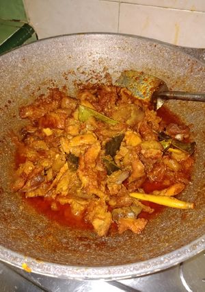 Foto resep Ayam Ungkep Siram Soto (Nasi Rames Kondangan)