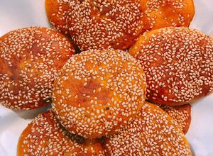 Hình của món Bánh rán bí đỏ.