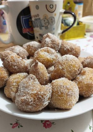 Una foto de Bocados de dona de yogurt 🍩