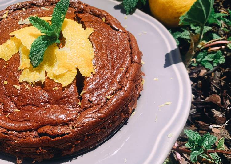 Bolo de chocolate com limão