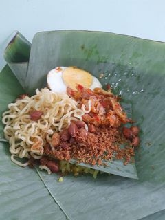 Foto resep Nasi Jinggo Kuning Ayam