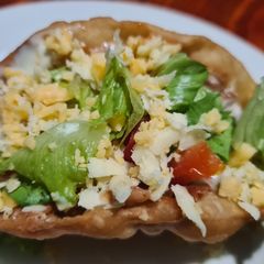 A picture of Taco bell special Beans Chalupa.