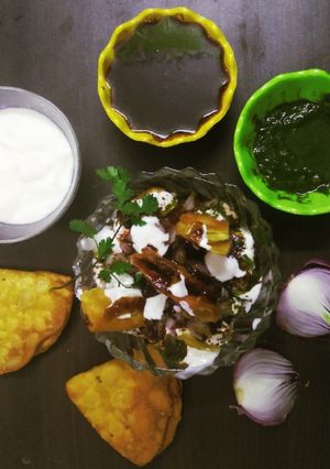 A picture of Papdi chaat.