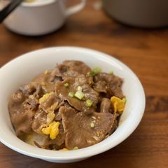 A picture of Gyutan don.