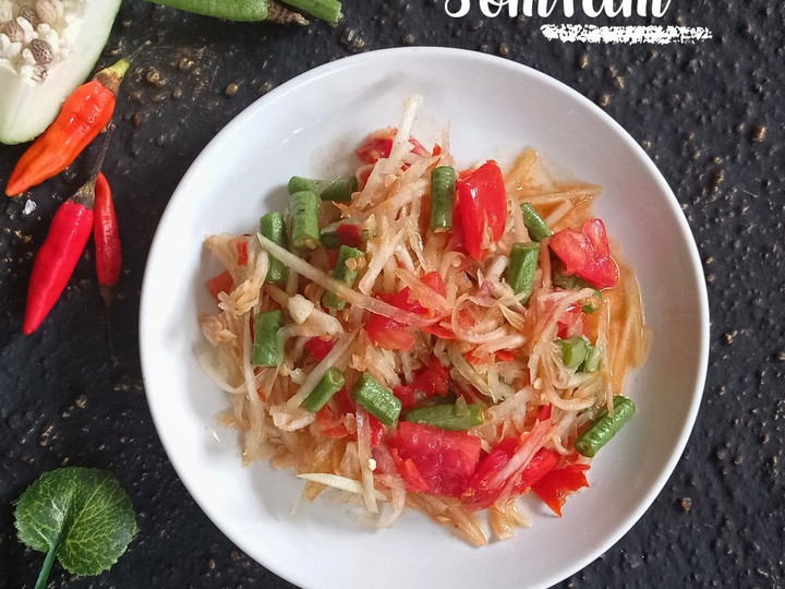 Bagaimana Membuat Som Tam (Papaya Salad Thailand) yang Enak Banget