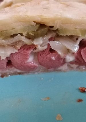 Tésztába rejtett virsli recept fotója