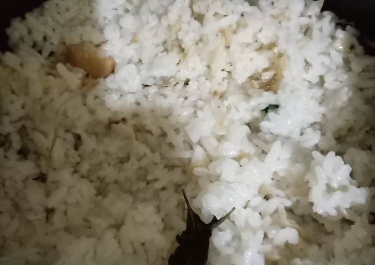 Nasi Liwet (Rice Cooker)