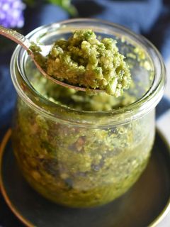 Una foto de Pesto de anacardos