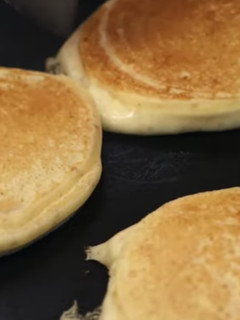 Una foto de Blinis Rusos
