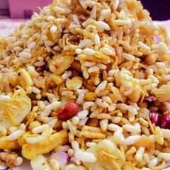 A picture of Bhel puri.
