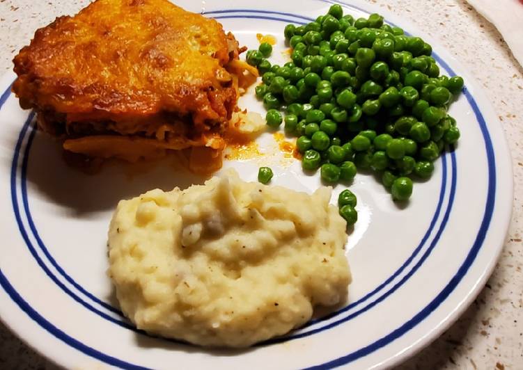 Lauren's Beef Lombardi Casserole